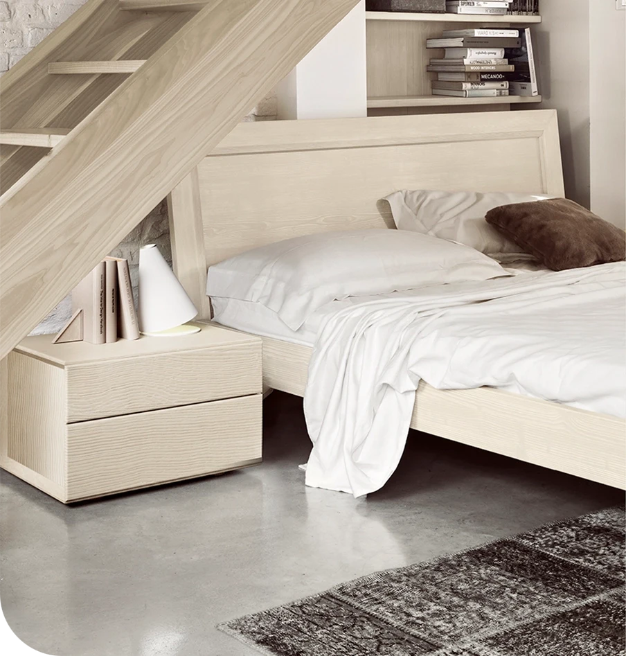 Comodino classico moderno in legno