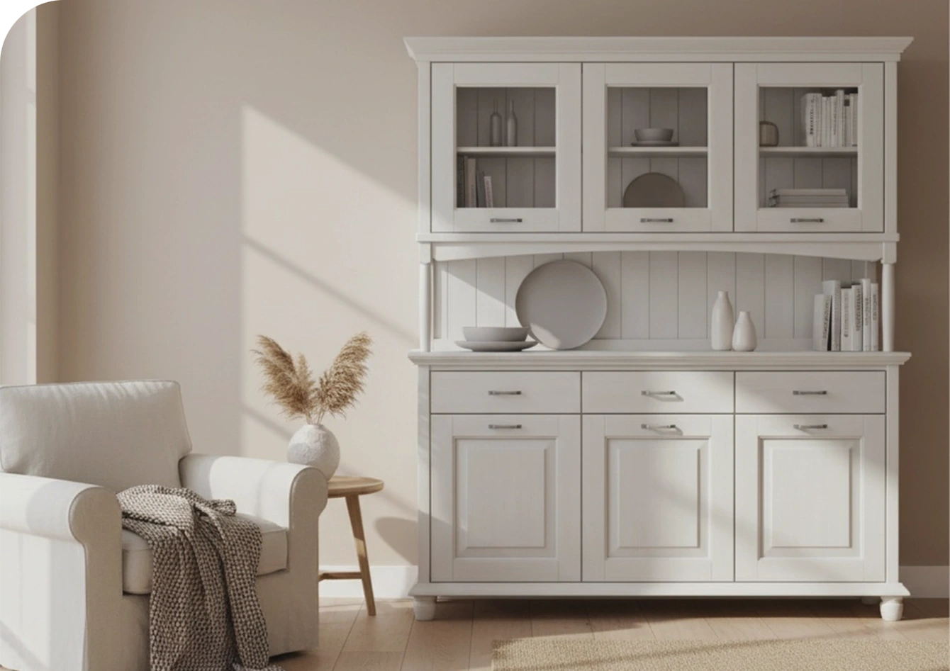 Credenza in legno laccata bianca